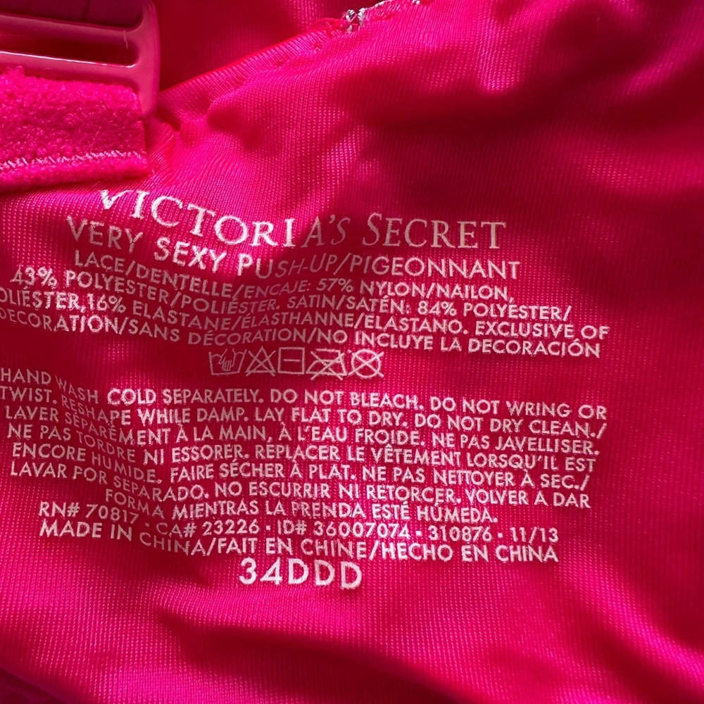 Victoria's Secret Very Sexy Push Up Lined Bra with Lace 34DDD - Picture 9 of 10